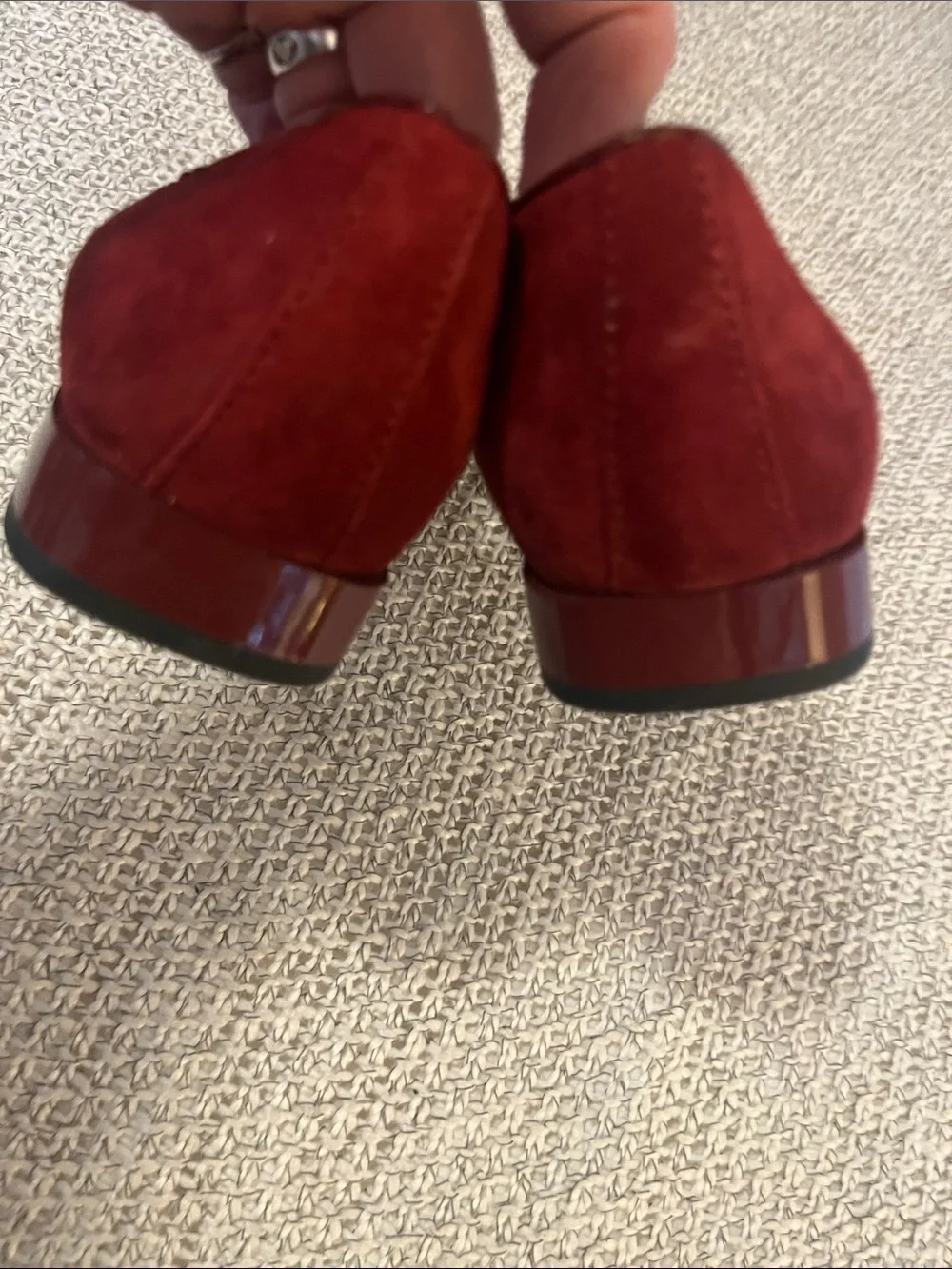 Donald J Pliner Rehbel Woman’s Burgundy Studded Suede Loafer Sz 8